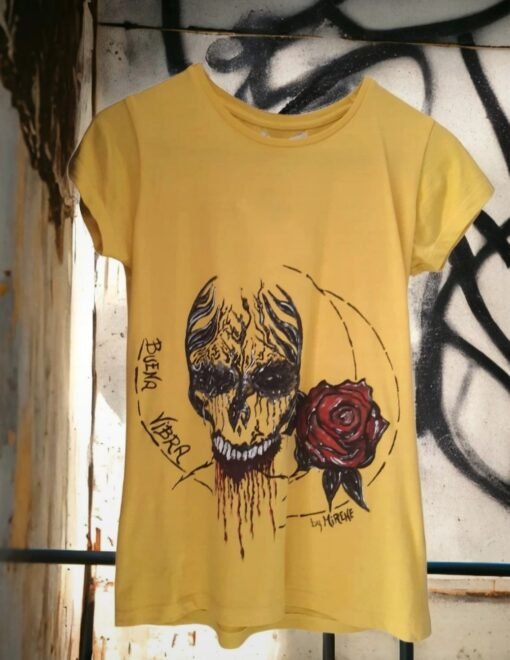 Camiseta pintada a mano Vibra